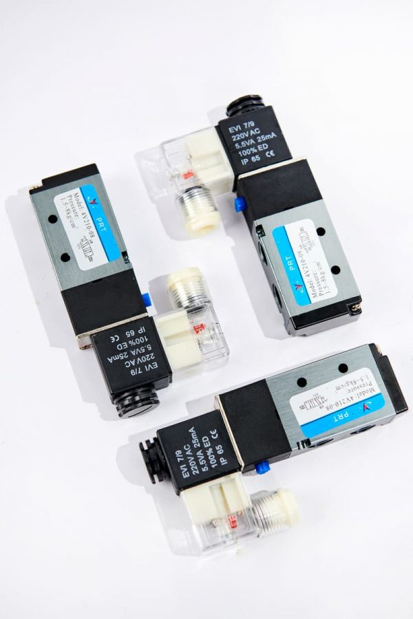 Van-dien-tu-don-180121-2-600x900